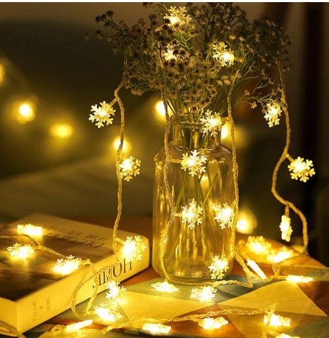 LED Small Flashing String Lights with Stars & Snowflakes – Battery Operated Christmas Decoration UAE