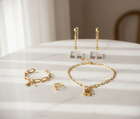 Lockara™ Padlock & Key Jewelry Set in UAE – Necklace, Bracelet, Earrings & Adjustable Ring for Women, Love & Fashion Statement